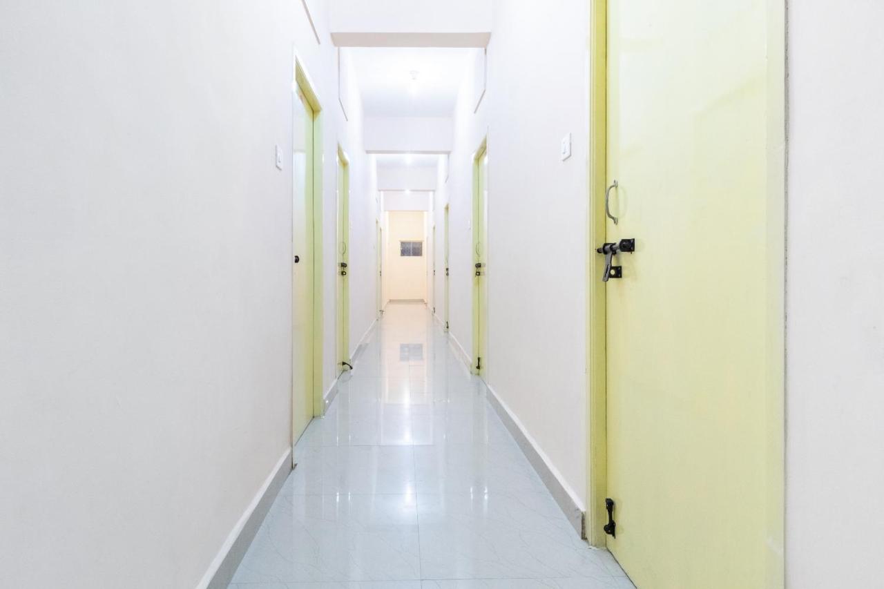Oyo 30592 7 Hill Residency 3*