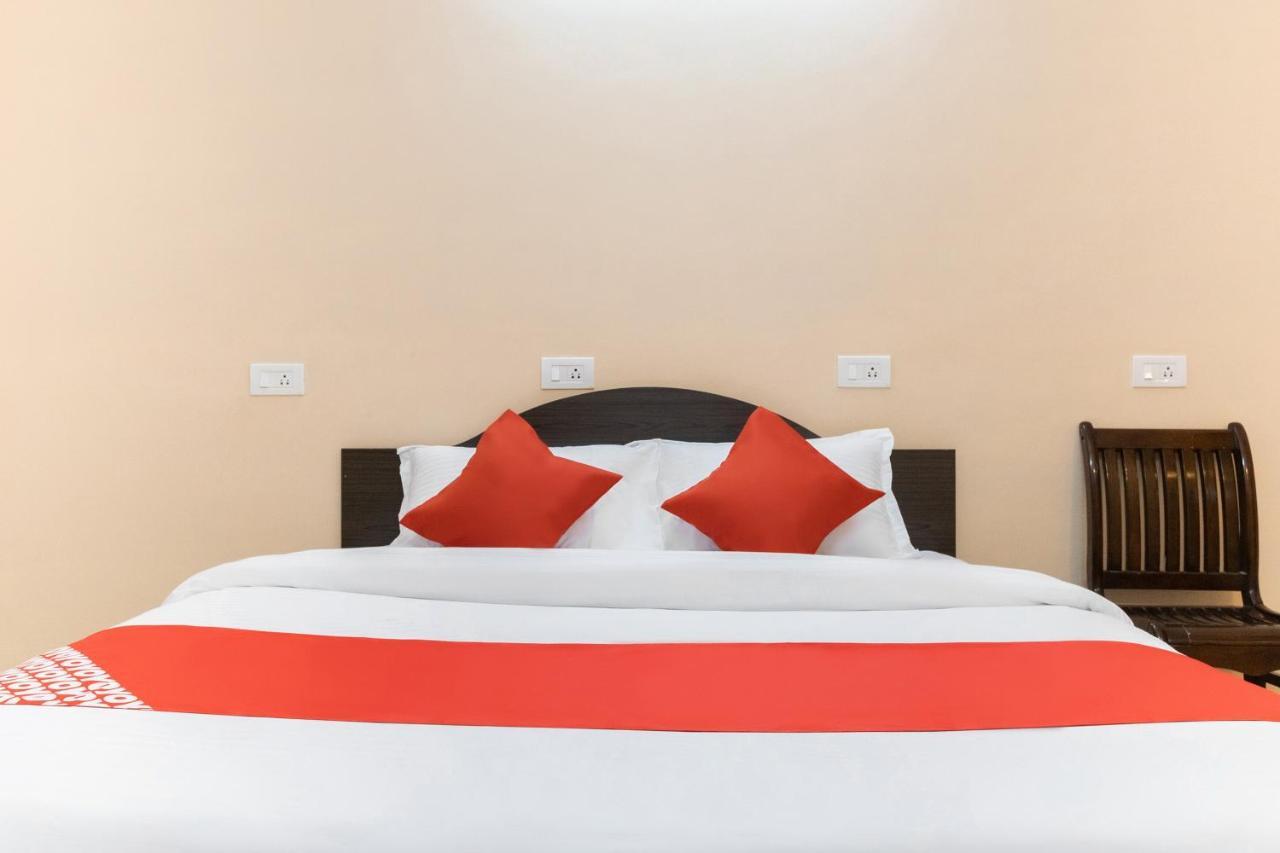 Oyo 30592 7 Hill Residency Hotel Chennai